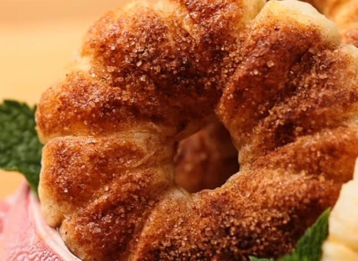 Яблучний десерт від Ектора за 15 хвилин Яблучний десерт від Ектора за 15 хвилин