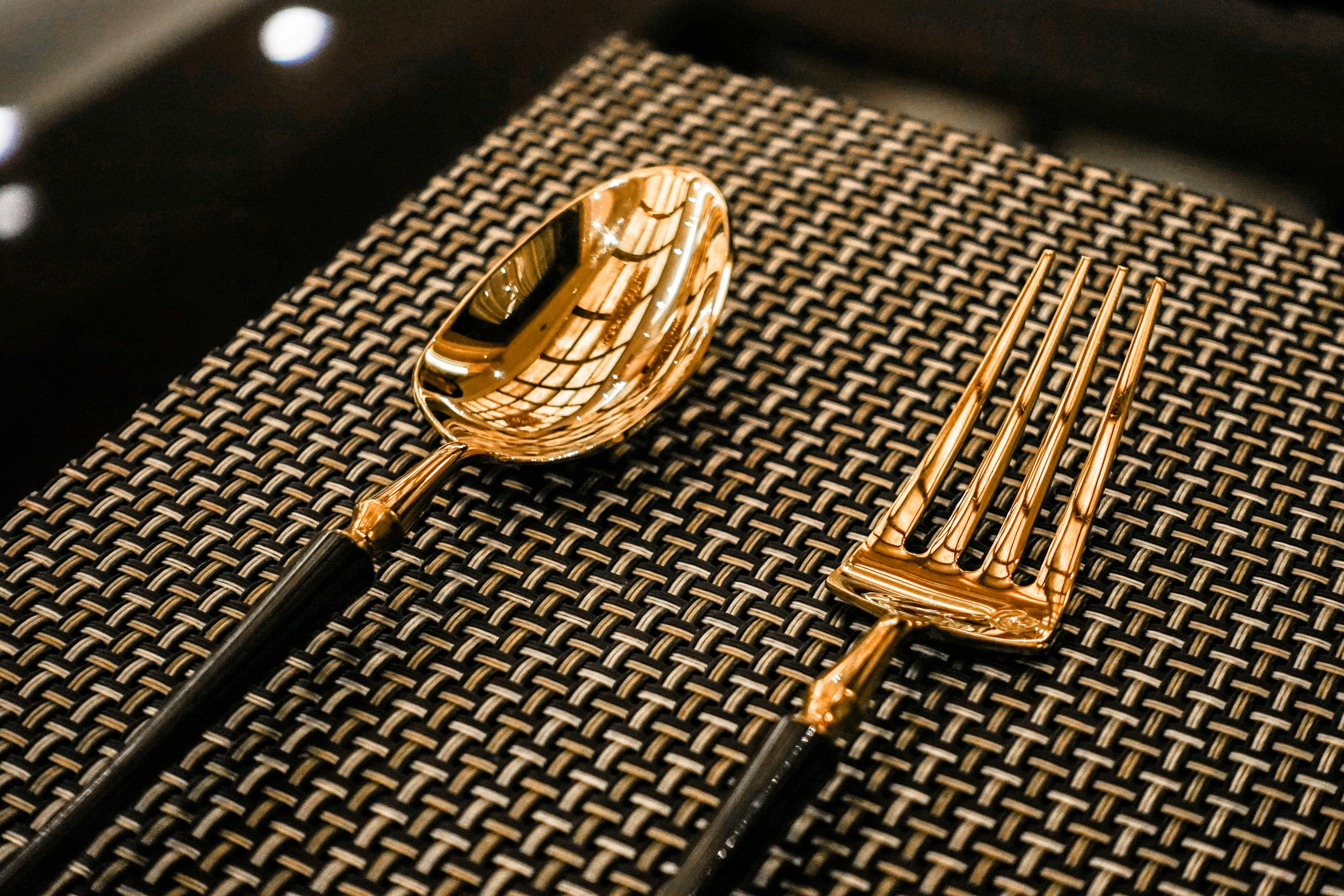 Чи впливає приготування їжі у золотому посуді на смак їжі Чи впливає приготування їжі у золотому посуді на смак їжі