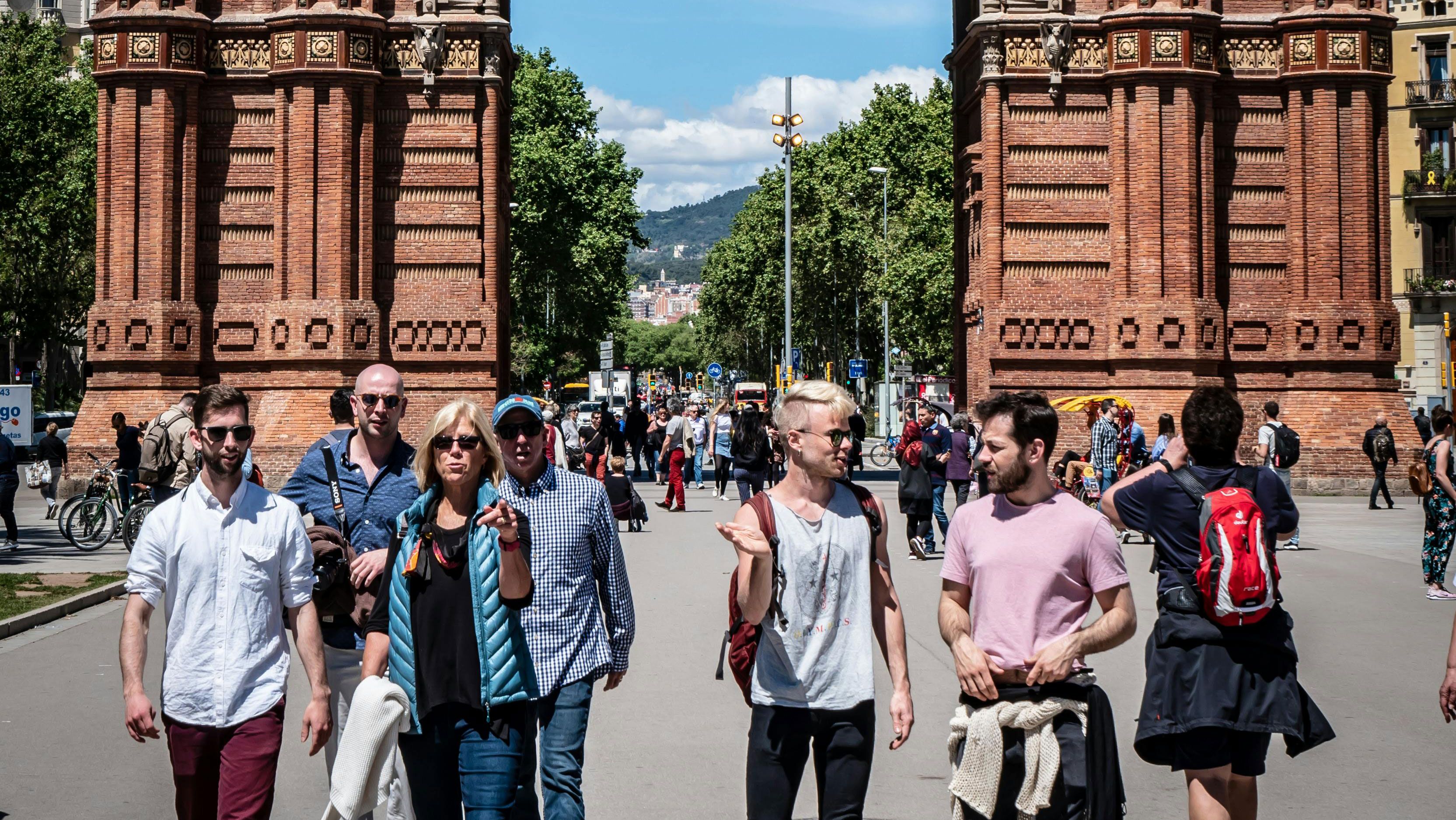 Туристы в Барселоне Туристы в Барселоне