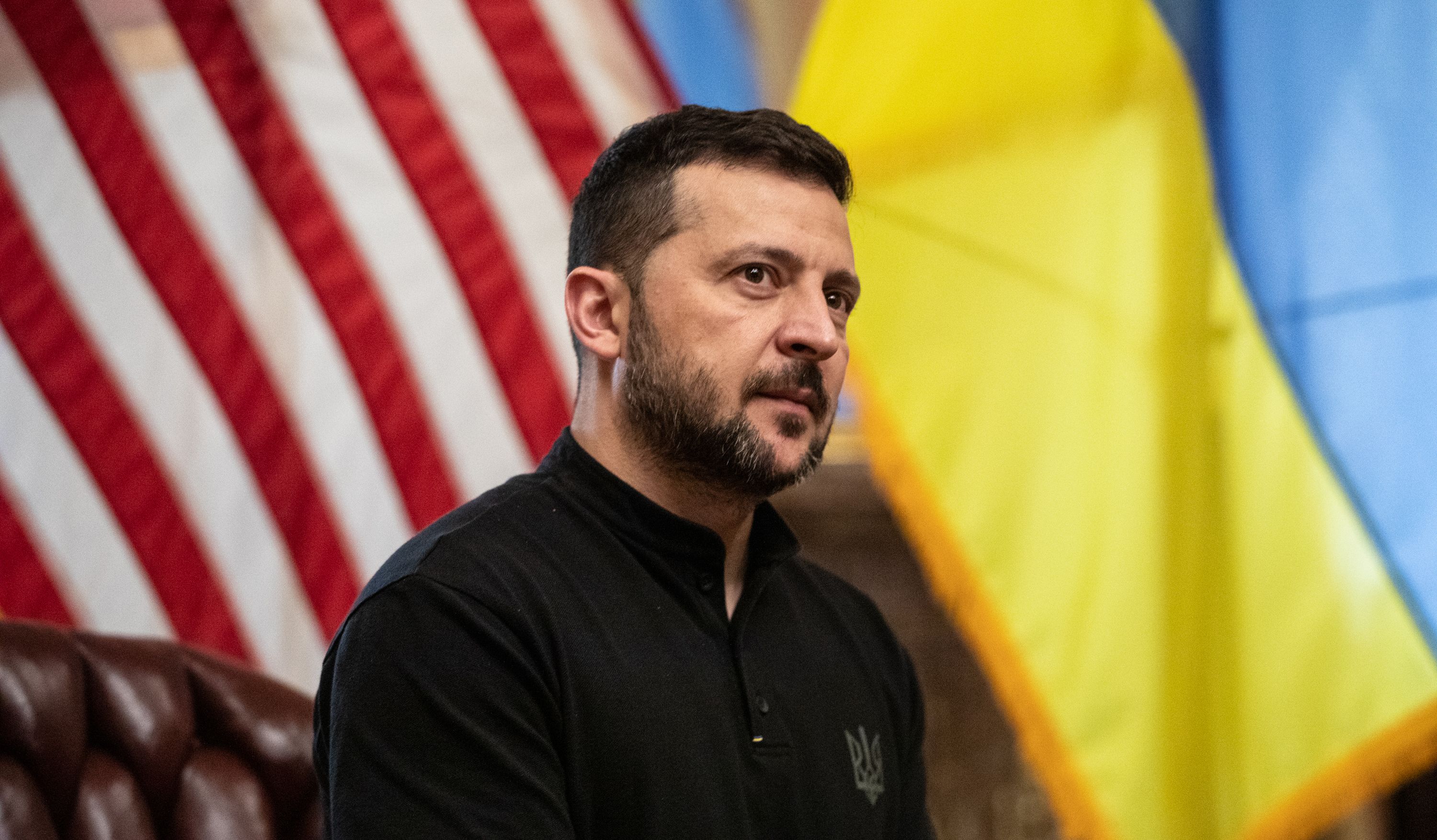 Администрация Трампа ведет переговоры с оппонентами Зеленского Администрация Трампа ведет переговоры с оппонентами Зеленского