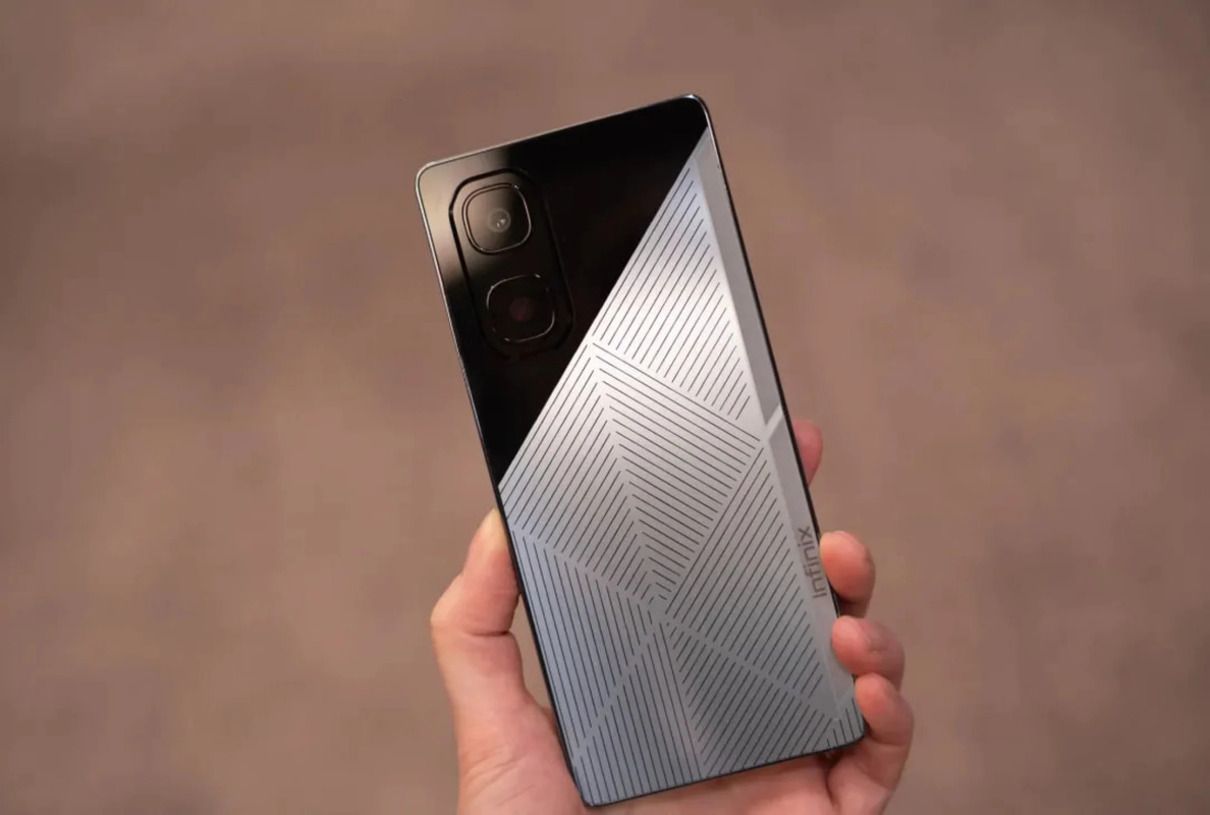 Китай представив смартфон із сонячною батареєю