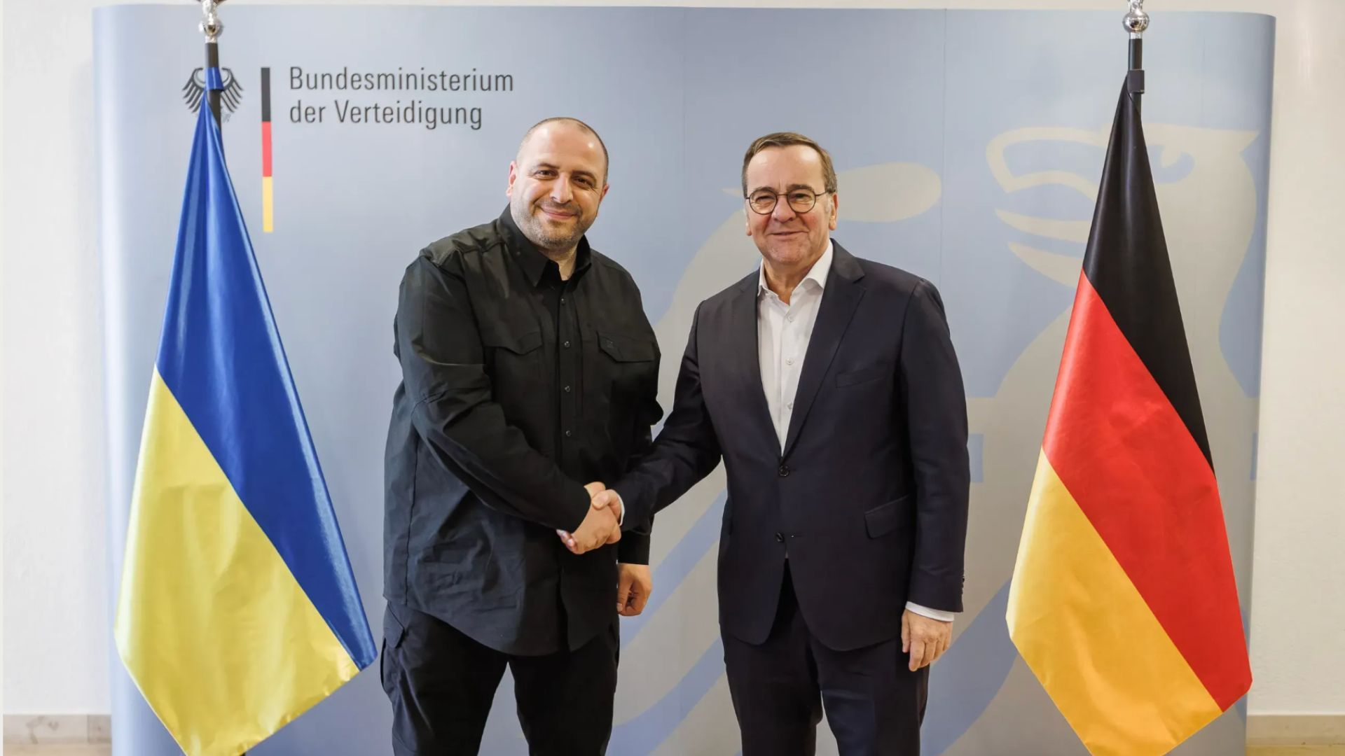 Пісторіус на зустрічі з Умєровим пожартував про дрес-код - 24 Канал