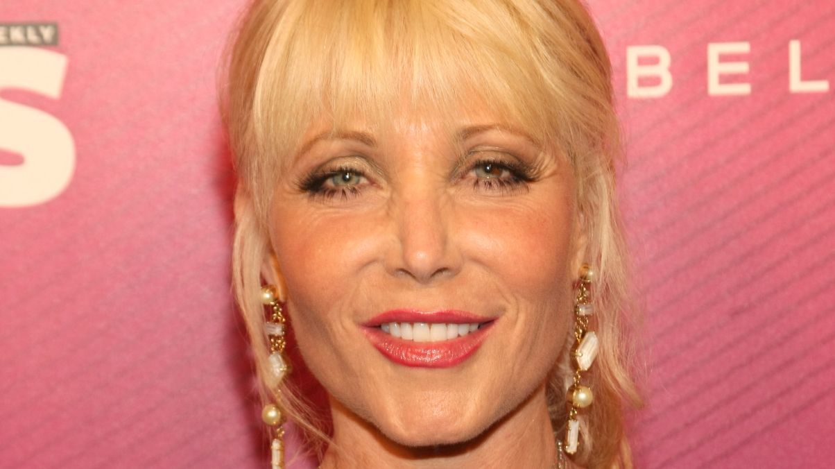 Памела Бах Памела Бах