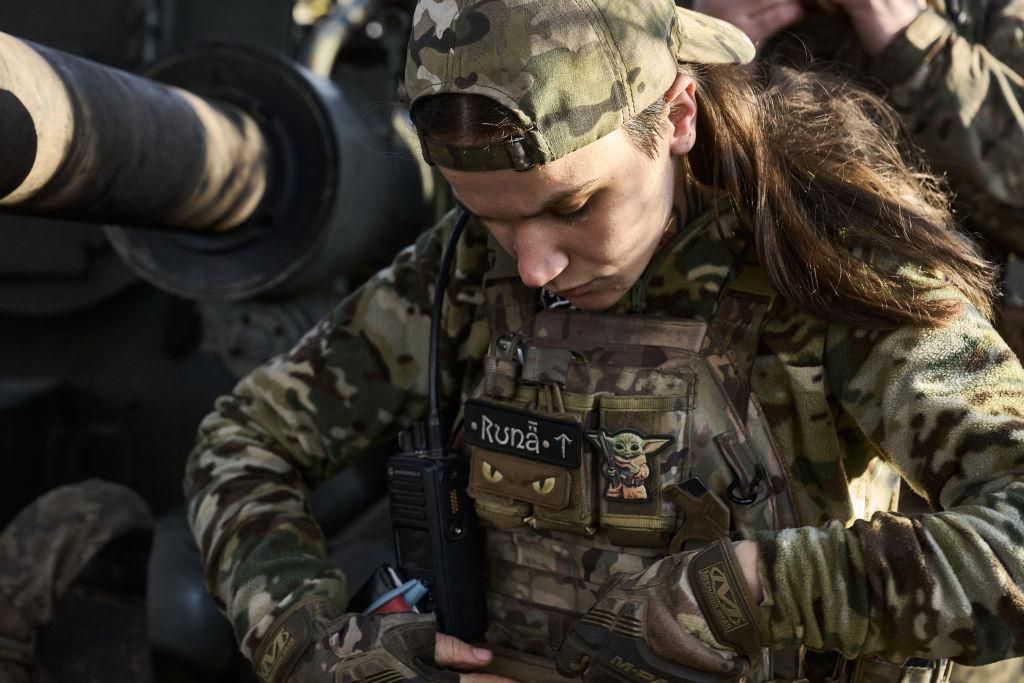 20 тисяч жінок отримали статус учасниці бойових дій