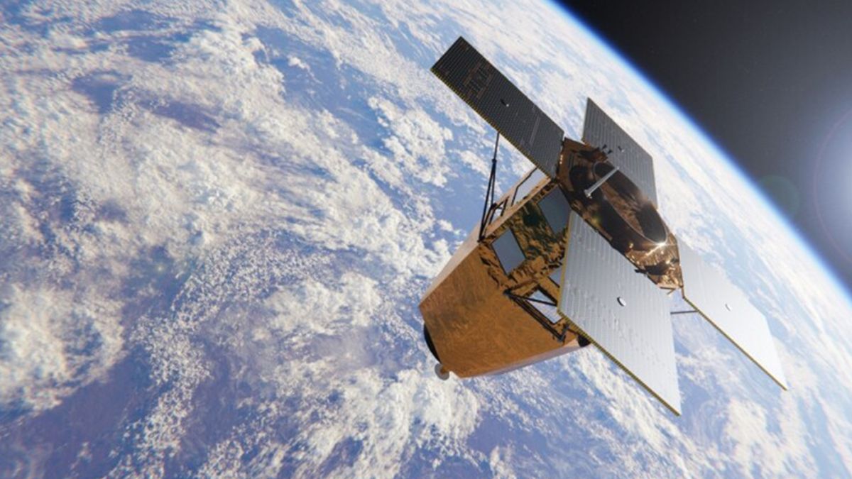 Як Maxar може надавати фото Україні опосередковано