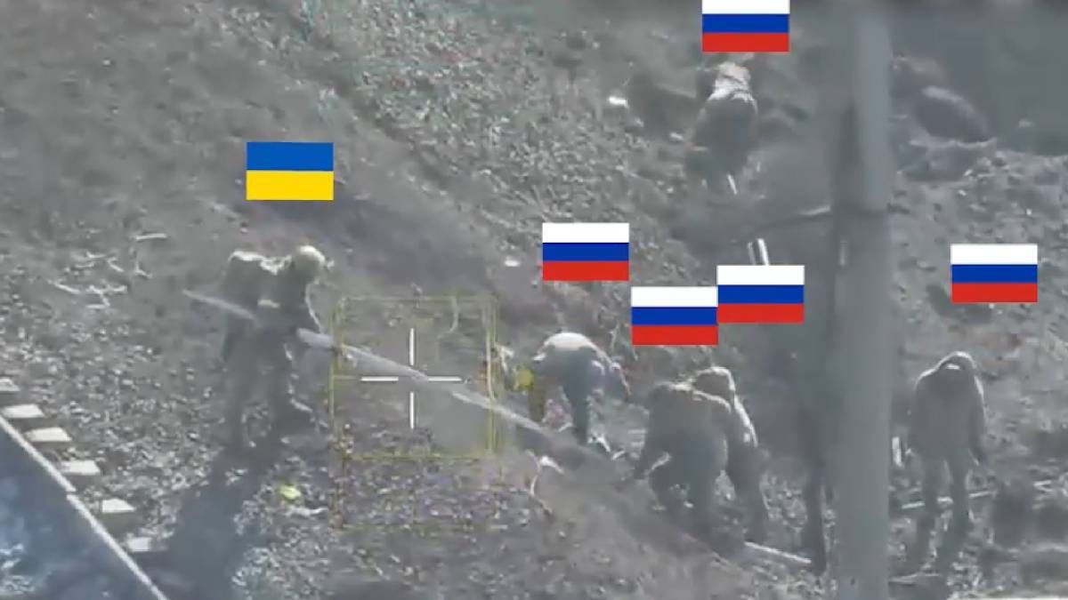 Под Покровском спецназовцы заставили россиян пожалеть, что те не сразу сдались в плен Под Покровском спецназовцы заставили россиян пожалеть, что те не сразу сдались в плен