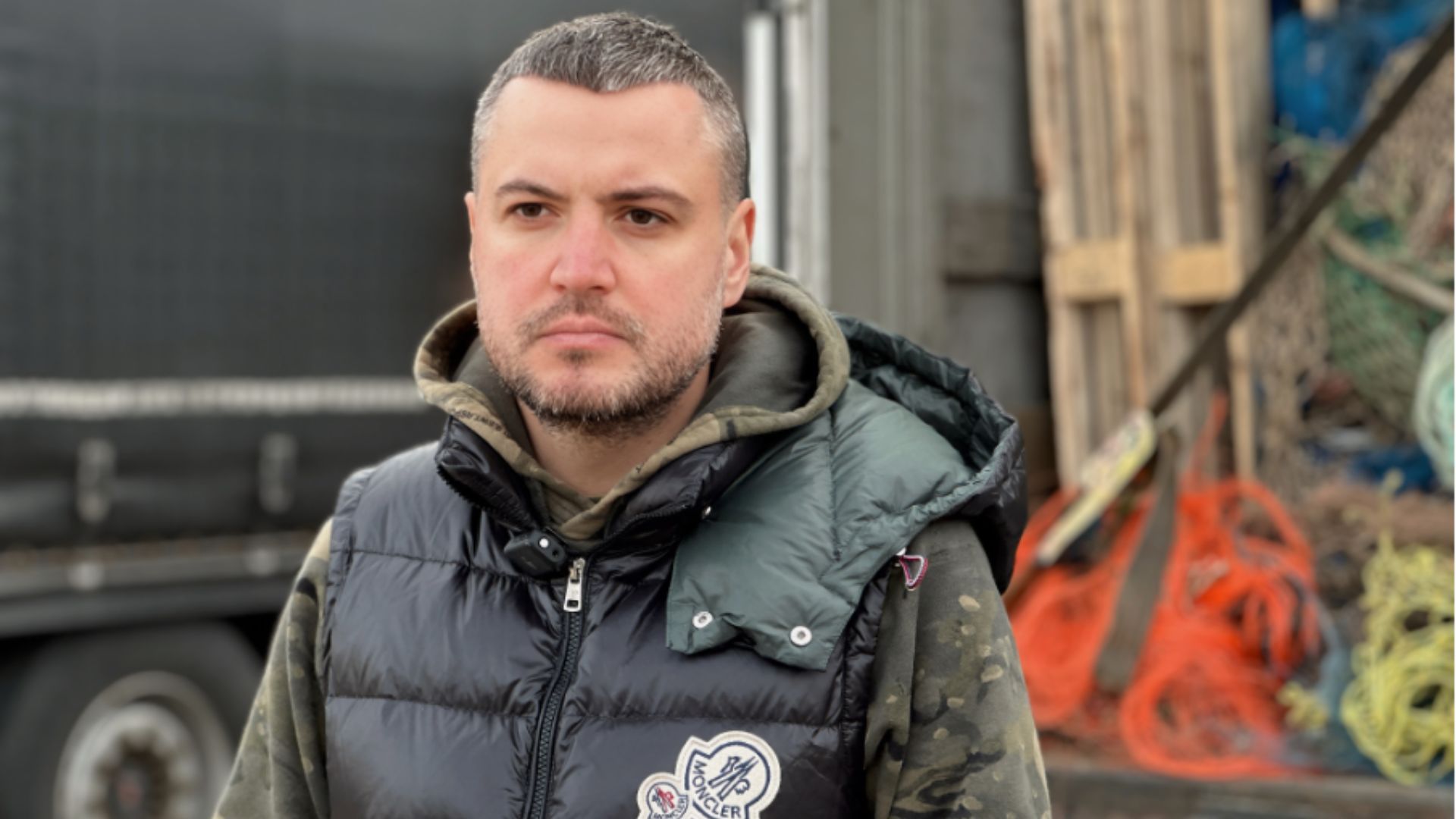 "Союз предпринимателей теле–и киноиндустрии" передал около 600 тонн сеток для защиты воинов "Союз предпринимателей теле–и киноиндустрии" передал около 600 тонн сеток для защиты воинов