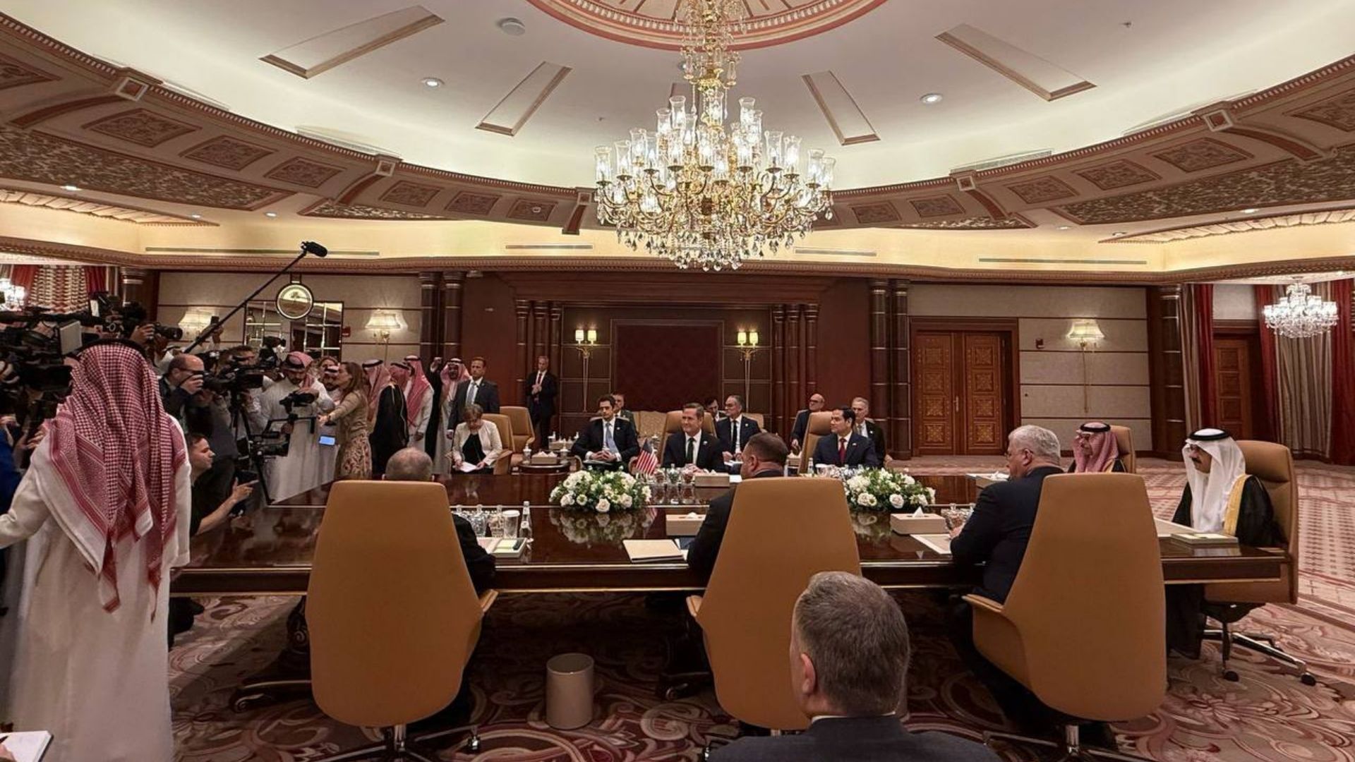 Переговори у Саудівській Аравії Переговори у Саудівській Аравії