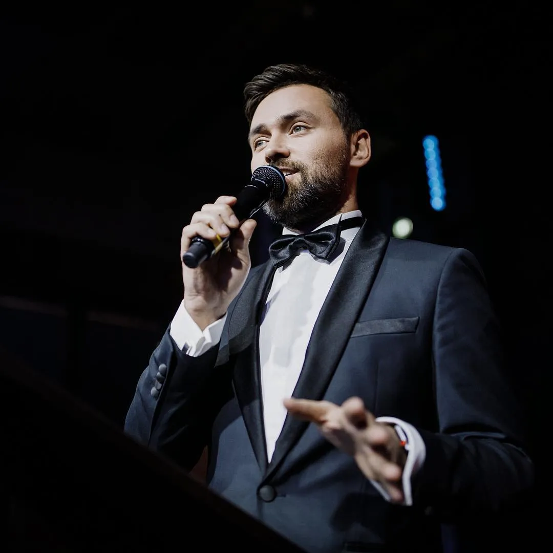 Тимур Мирошниченко в 2018 году Тимур Мирошниченко в 2018 году