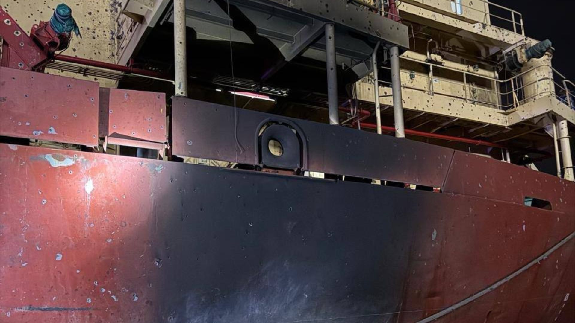 Россия ударила по порту в Одессе - 24 Канал Россия ударила по порту в Одессе - 24 Канал