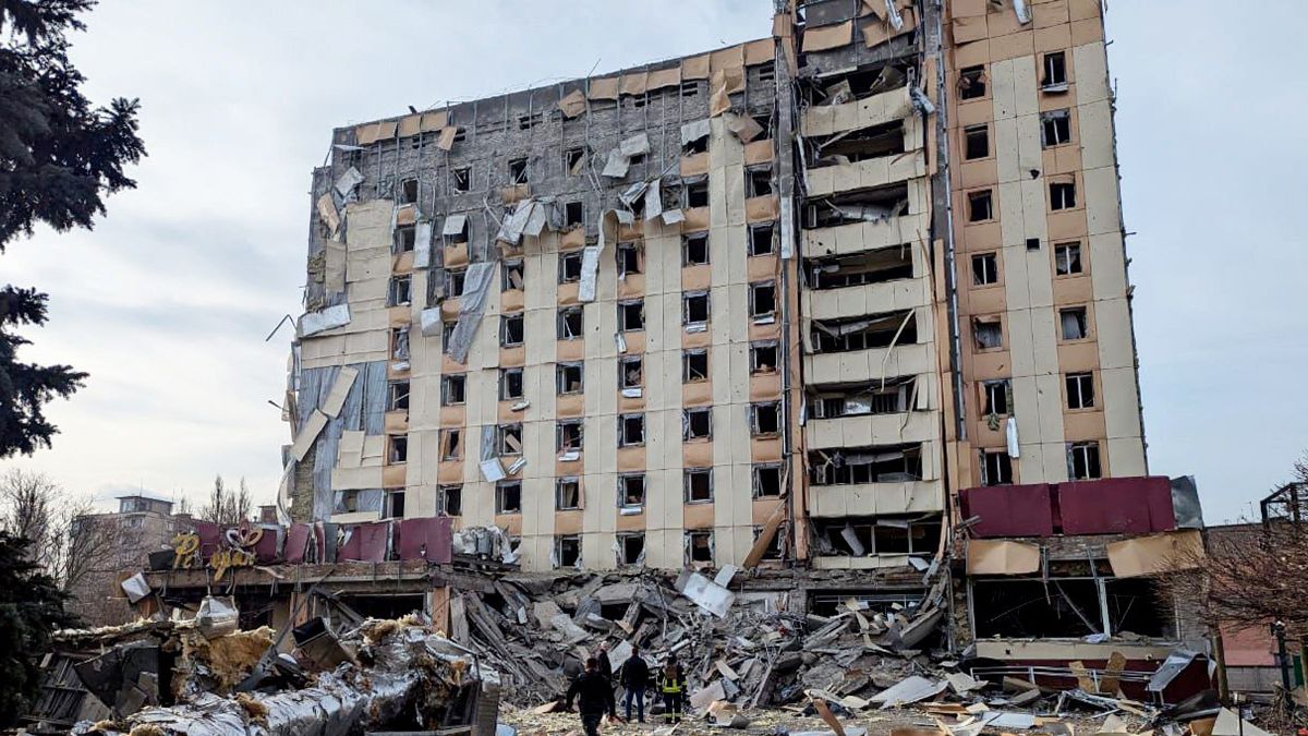 У Кривому Розі під російською атакою опинився готель У Кривому Розі під російською атакою опинився готель