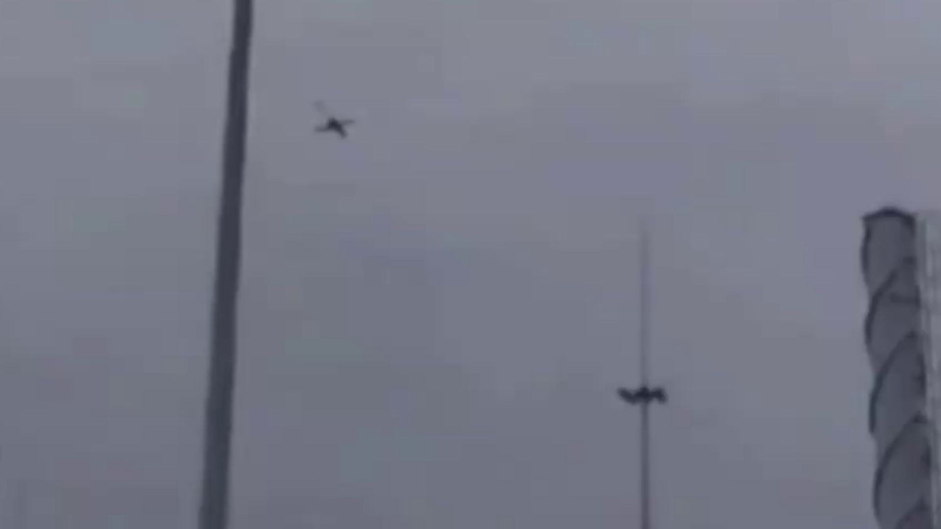 БпЛА атакували управління магістральних газопроводів в Саратовській області БпЛА атакували управління магістральних газопроводів в Саратовській області