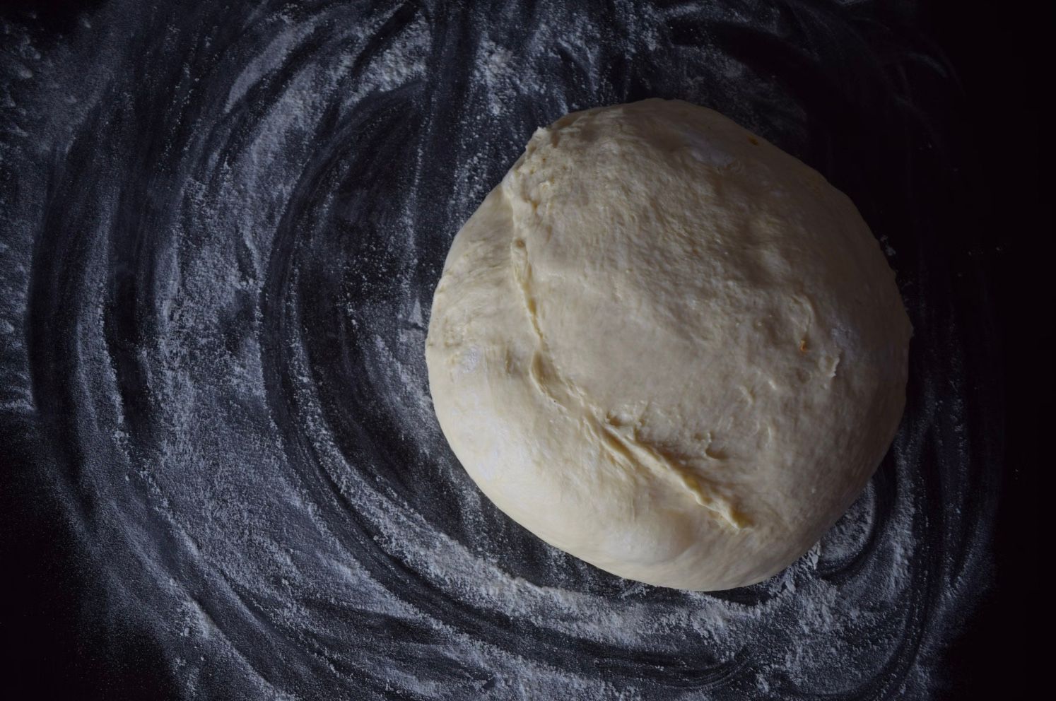 Навіщо в тісто додавати горілку Навіщо в тісто додавати горілку