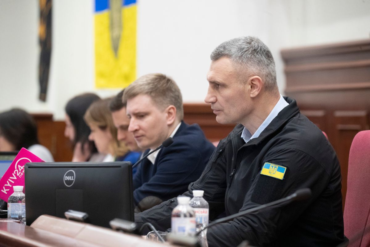 Кличко начал массовую чистку в мэрии - 24 Канал Кличко начал массовую чистку в мэрии - 24 Канал