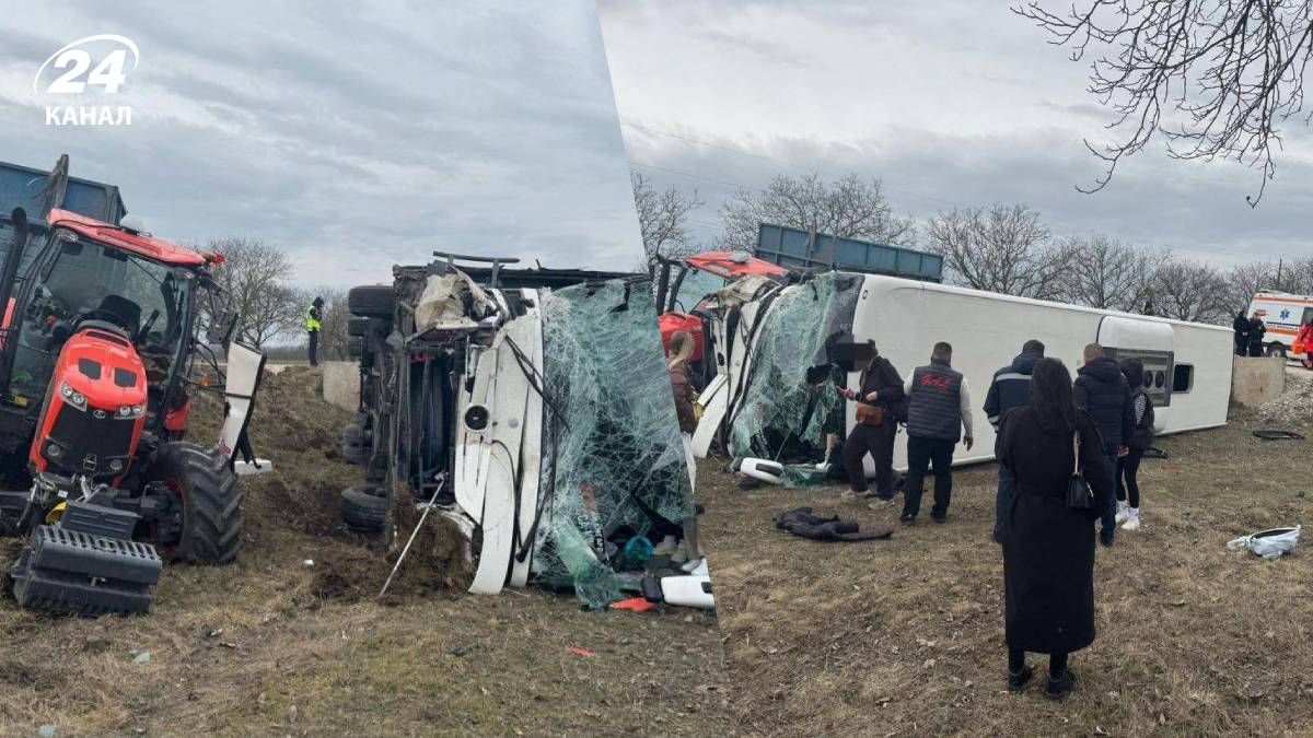 В Молдове произошла авария с участием автобуса и трактора - 24 Канал
