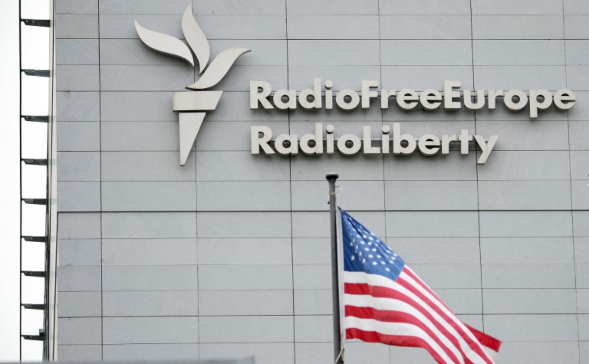 Закриття агенства, що керує "Радіо Свобода" Закриття агенства, що керує "Радіо Свобода"