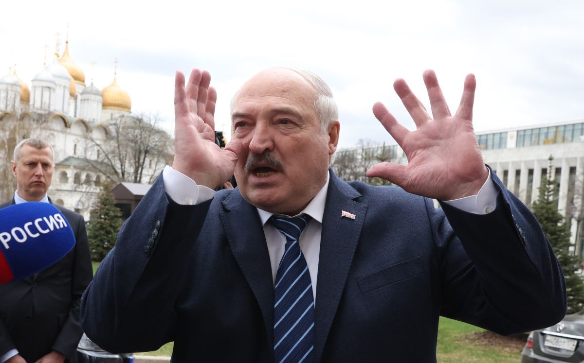 Спикер МИД Украины на белорусском языке назвал Лукашенко тараканом - 24 Канал