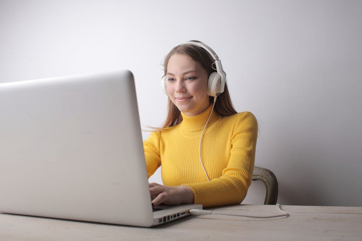 IT-компанії розглядають повернення до очних співбесід через зловживання ШІ - Бізнес IT-компанії розглядають повернення до очних співбесід через зловживання ШІ - Бізнес