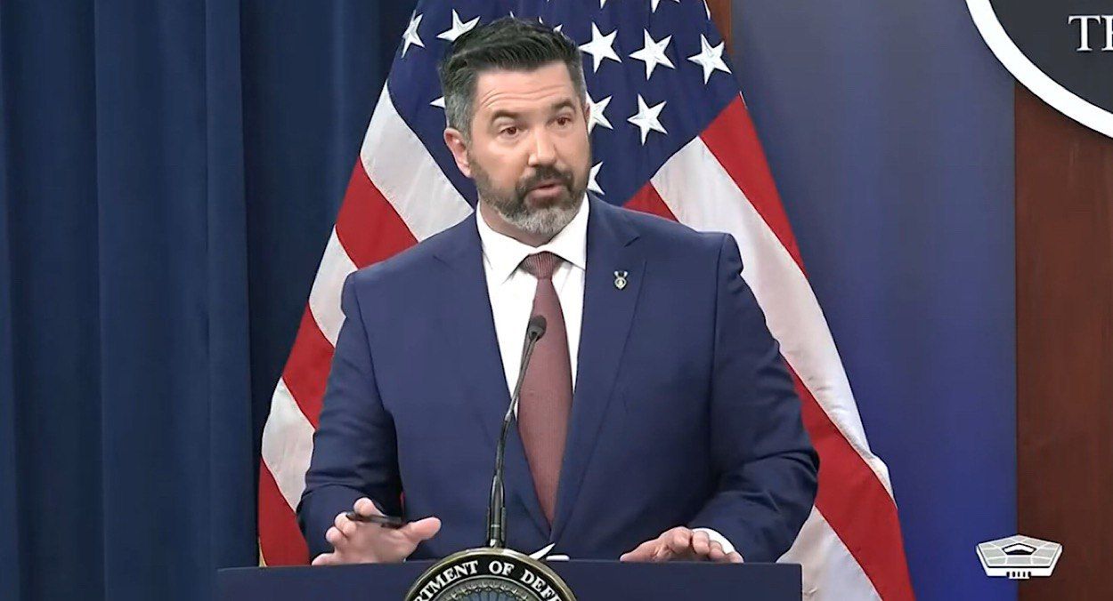 Вашингтон возобновил поддержку Киева Вашингтон возобновил поддержку Киева