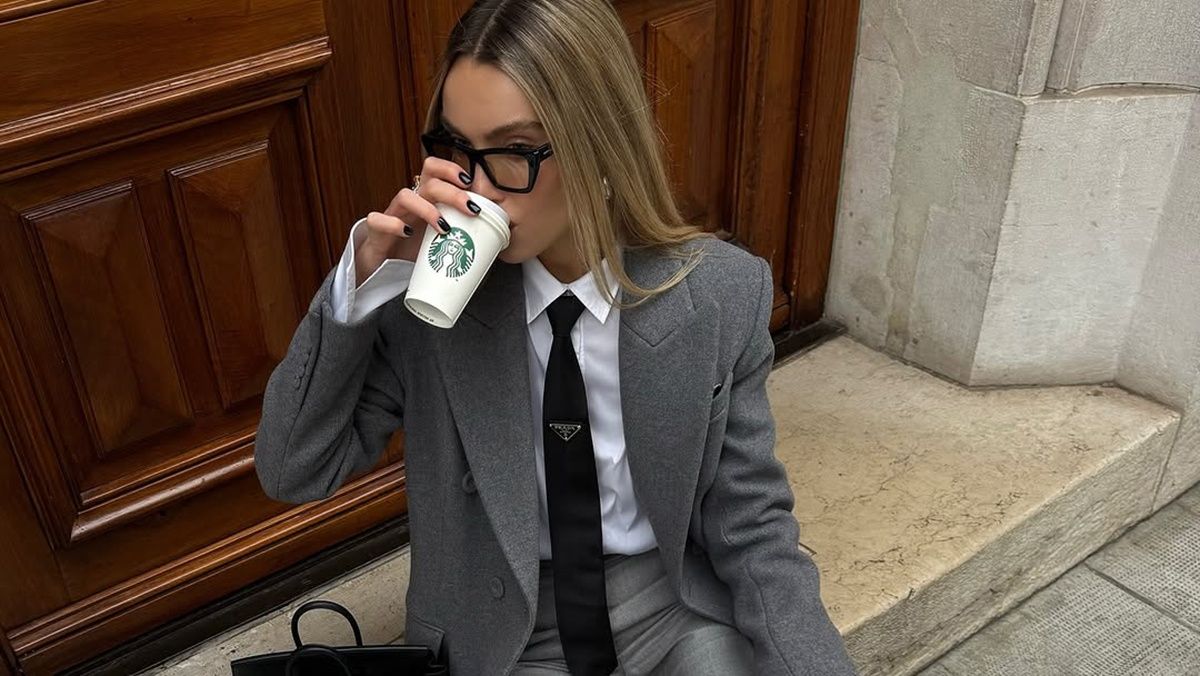 Краватка вривається у моду
