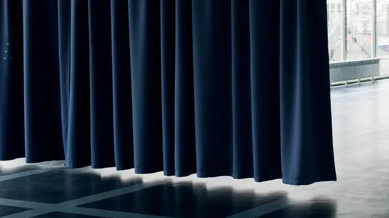 Зонування шторами Зонування шторами