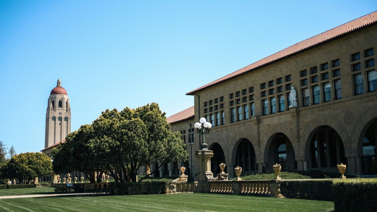 Європа приймає вчених, що втратили фінансування через Трампа Європа приймає вчених, що втратили фінансування через Трампа