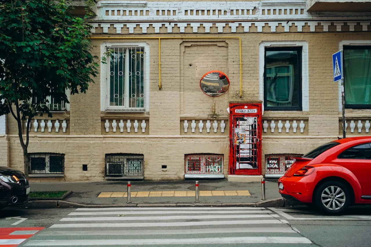 Автомобіль у Києві Автомобіль у Києві