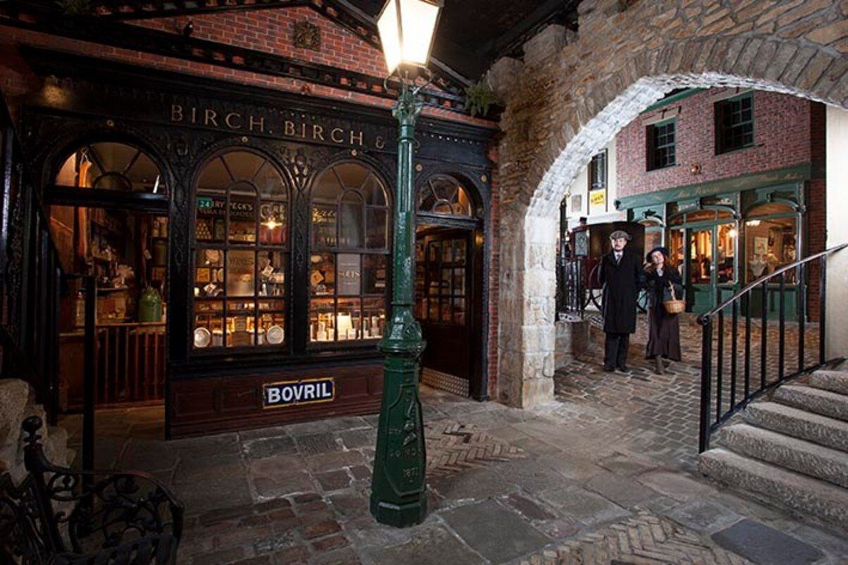 Вікторіанське село у Британії - на аукціоні продали унікальне поселення - Нерухомість Вікторіанське село у Британії - на аукціоні продали унікальне поселення - Нерухомість