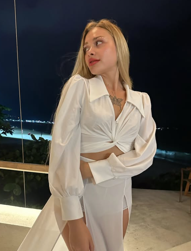 Bruk Burk bilan jinsiy aloqa Ogzaki jinsiy aloqa va erkalash fotosuratlari