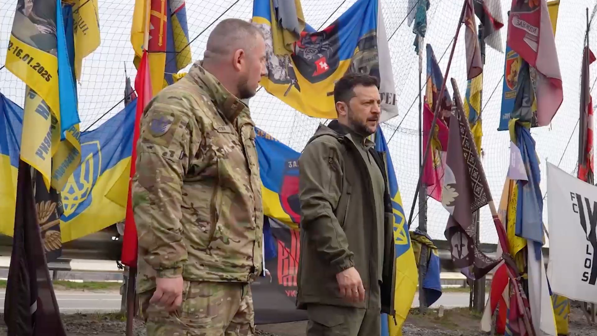 Зеленский прибыл в Донецкую область Зеленский прибыл в Донецкую область