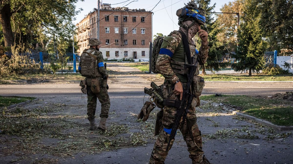 Военный прокомментировал ситуацию на фронте Военный прокомментировал ситуацию на фронте