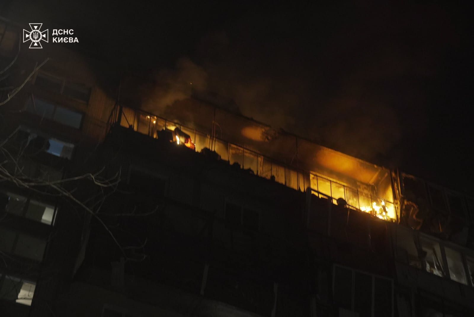 Появились первые кадры после атаки на Киев Появились первые кадры после атаки на Киев