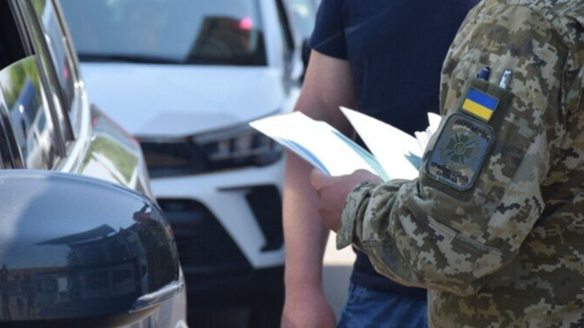 Может ли военный выехать за границу в отпуск Может ли военный выехать за границу в отпуск