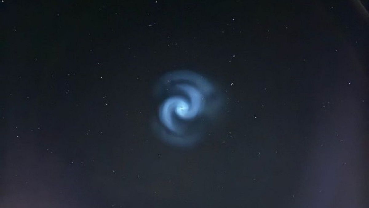 Таємнича блакитна спіраль над Європою: що це було? - Техно Таємнича блакитна спіраль над Європою: що це було? - Техно