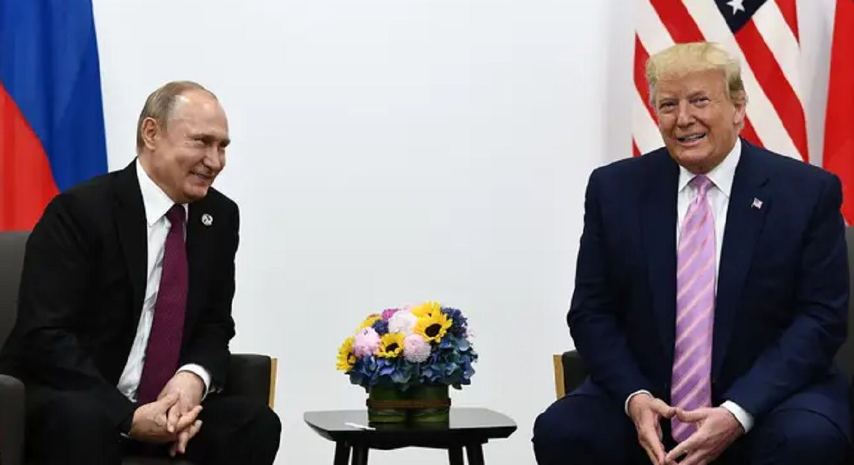 Владимир Путин и Дональд Трамп Владимир Путин и Дональд Трамп