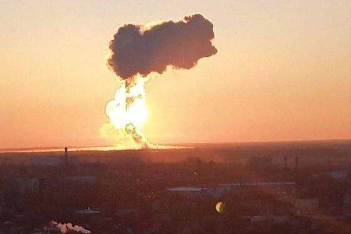 У Генштабі розповіли про наслідки удару по аеродрому "Енгельс-2" У Генштабі розповіли про наслідки удару по аеродрому "Енгельс-2"