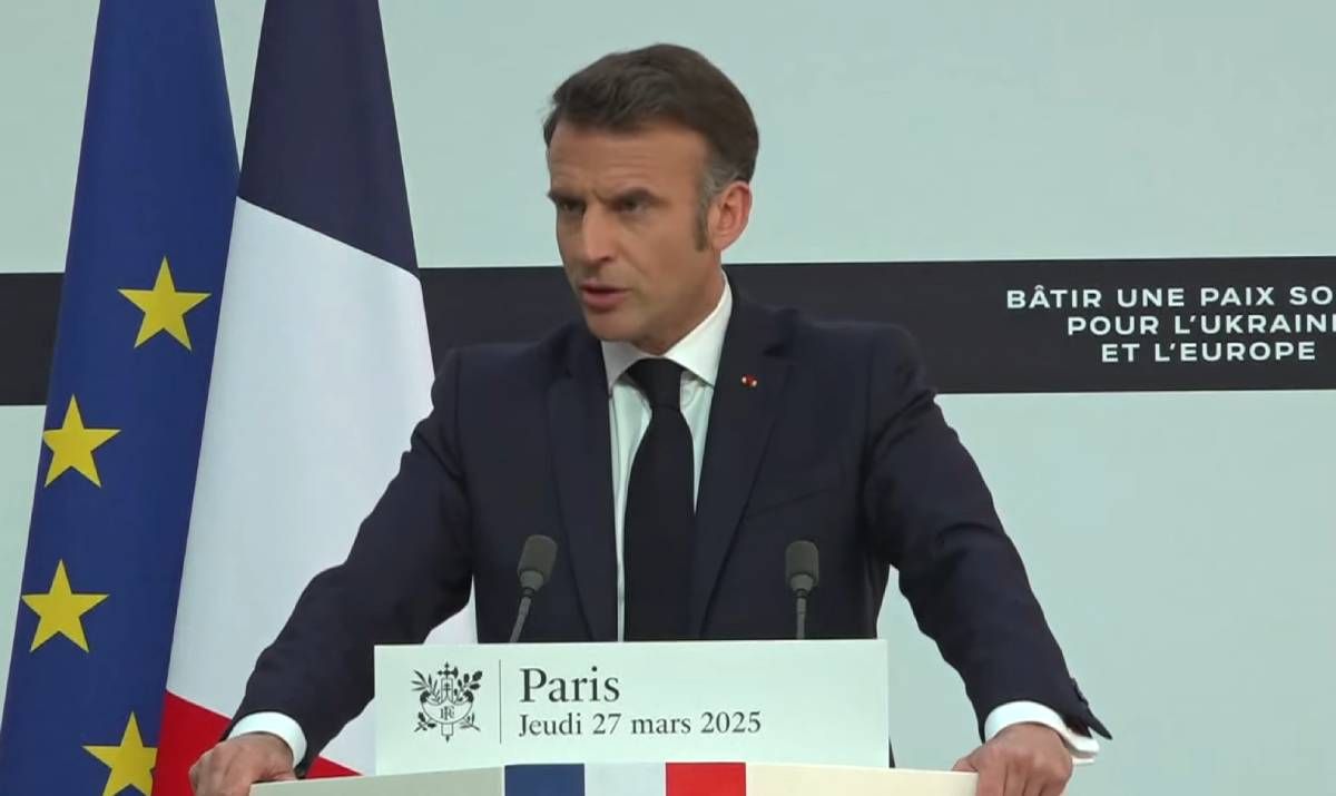 Макрон об отправке военной делегации