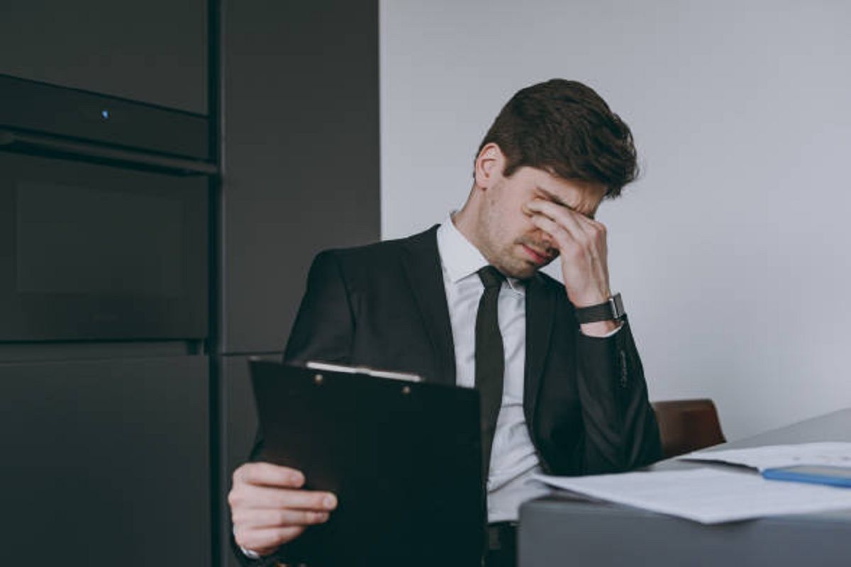 Деяким категоріям людей заборонено продавати нерухомість Деяким категоріям людей заборонено продавати нерухомість