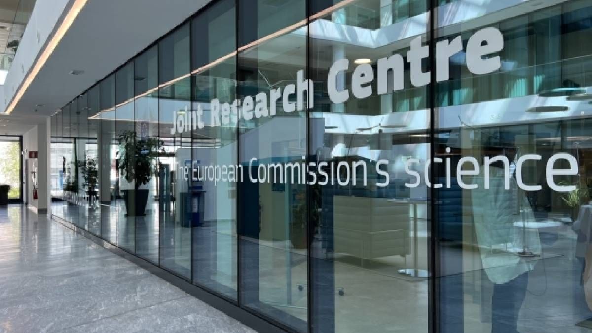 Росія могла шпигувати за стратегічними об'єктами в Італії Росія могла шпигувати за стратегічними об'єктами в Італії