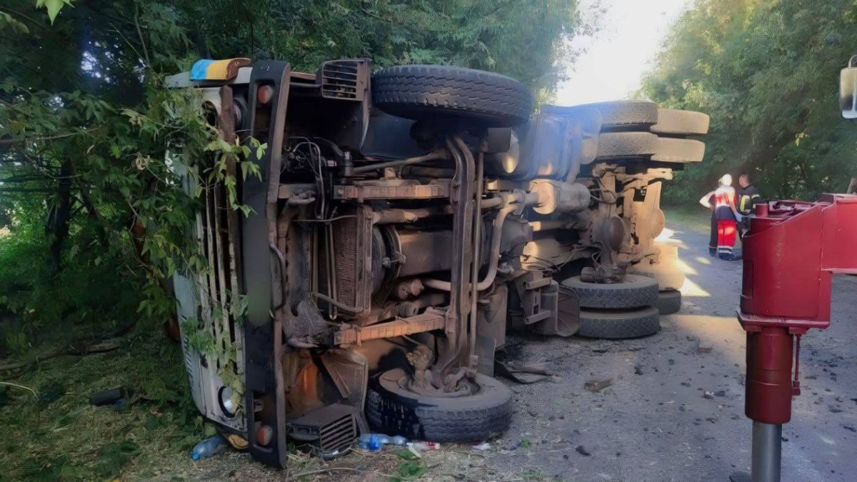 Авария на Киевщине привела к гибели ребенка Авария на Киевщине привела к гибели ребенка