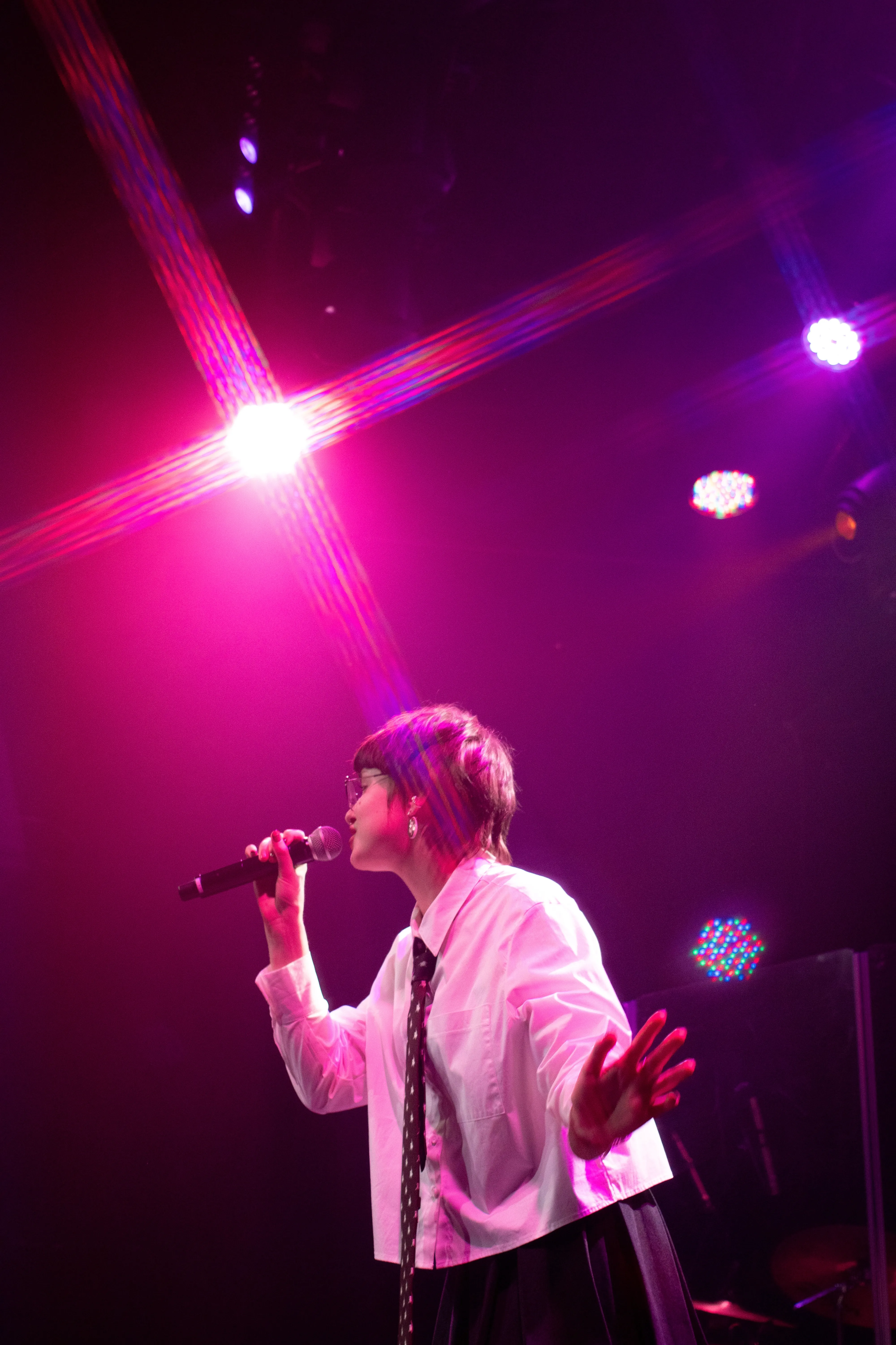 Мія Рамарі співає Мія Рамарі співає