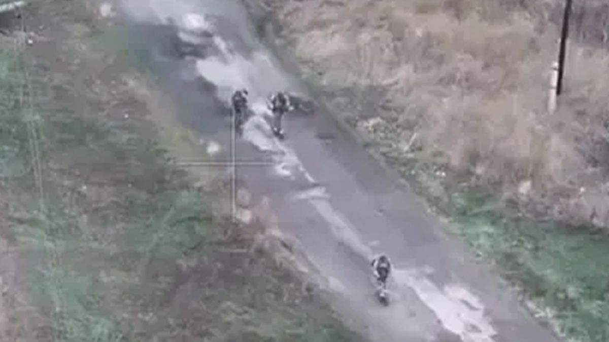 Зачем россияне штурмуют позиции на электросамокатах Зачем россияне штурмуют позиции на электросамокатах