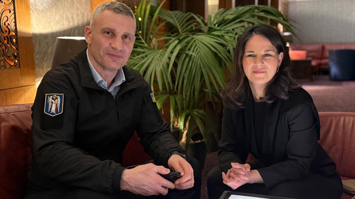 Виталий Кличко с Анналеной Бербок говорили о критической необходимости поддержки нашего государства Виталий Кличко с Анналеной Бербок говорили о критической необходимости поддержки нашего государства