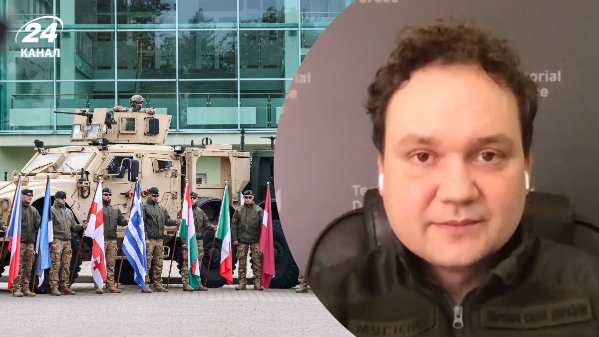 Мусієнко назвав різницю між "Рамштайном" та "Коаліцією охочих" Мусієнко назвав різницю між "Рамштайном" та "Коаліцією охочих"