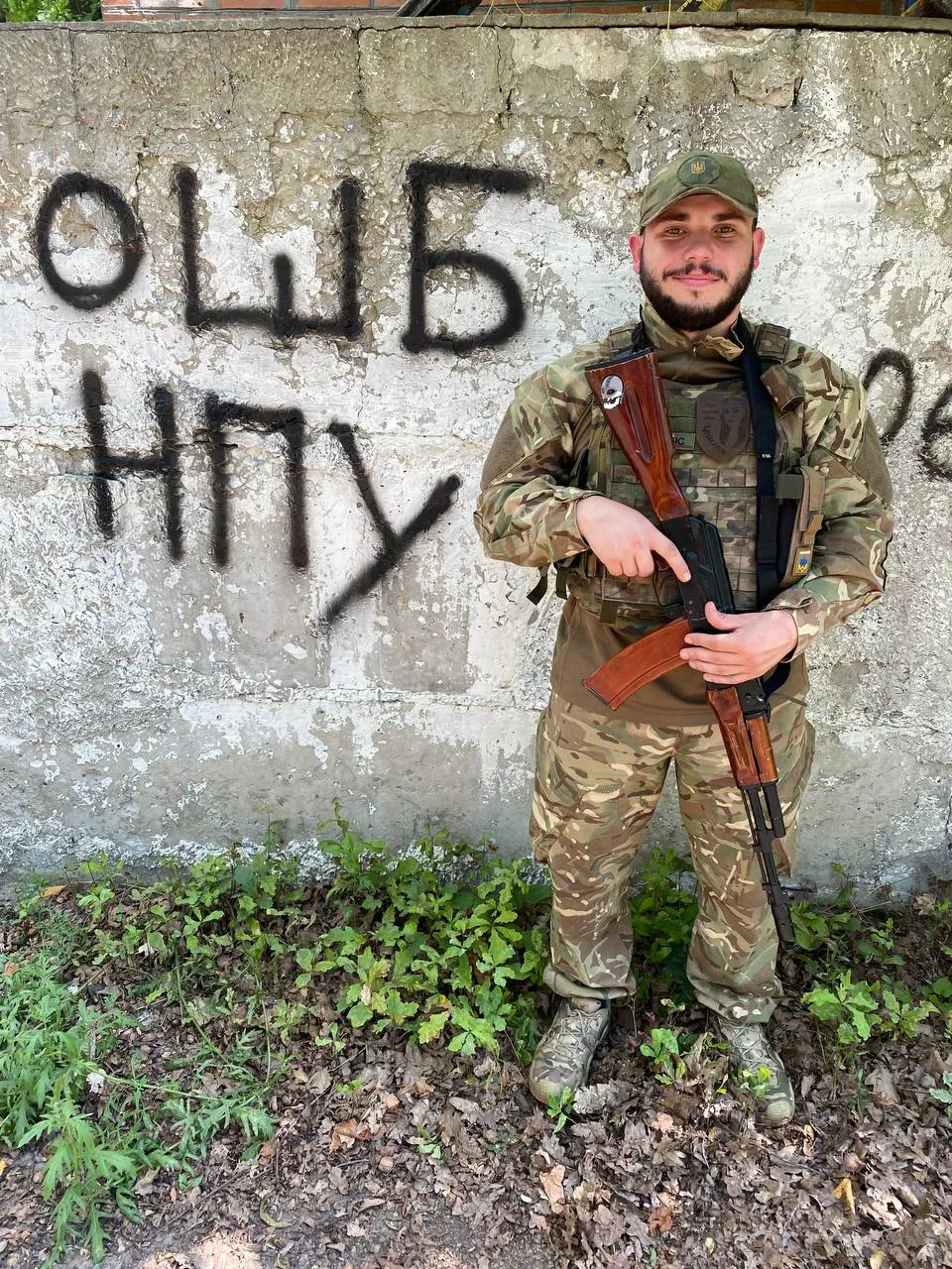 Игорь в военной форме Игорь в военной форме