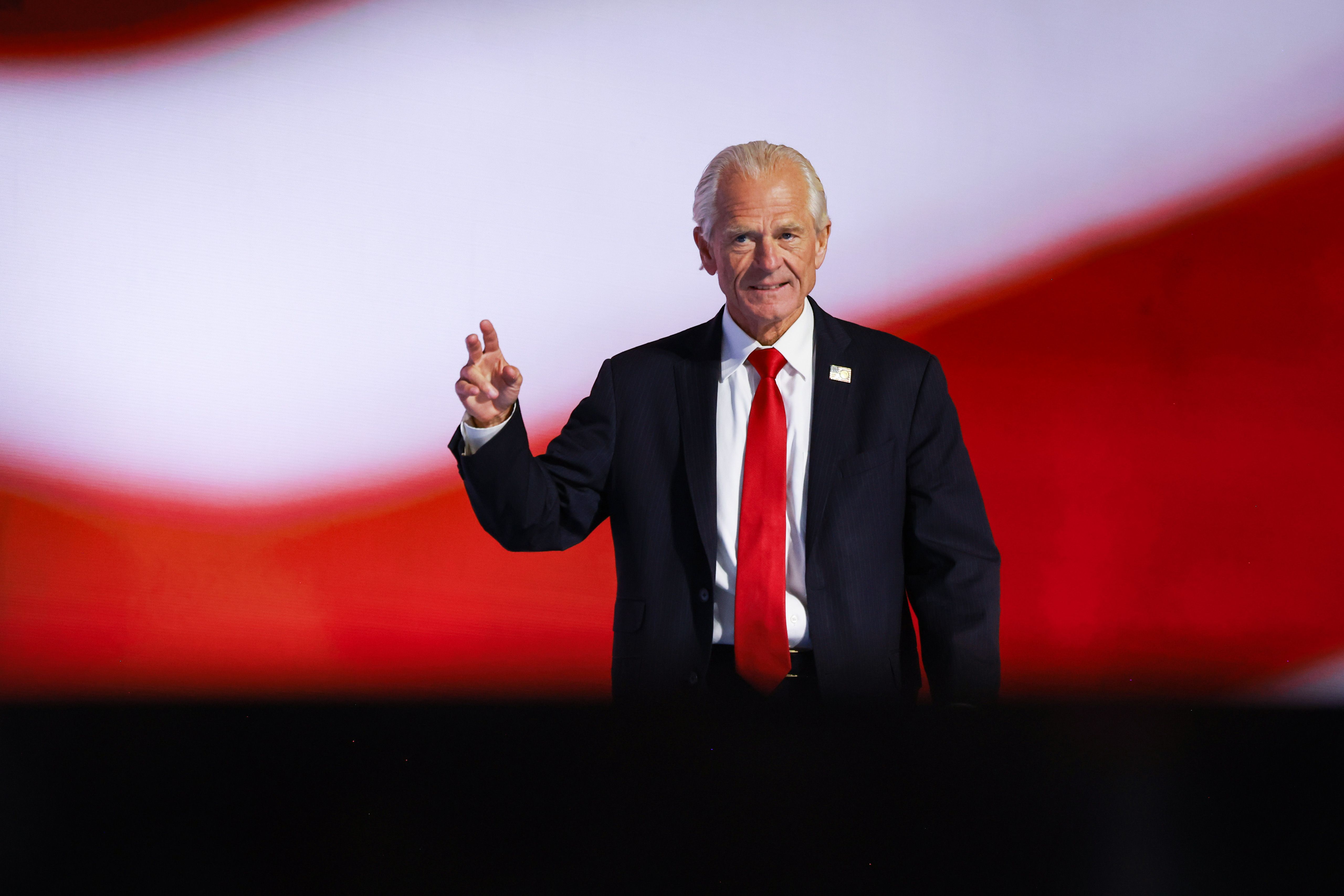 Маск знову обізвав Пітера Наварро - в чому суть конфлікту - 24 Канал Маск знову обізвав Пітера Наварро - в чому суть конфлікту - 24 Канал