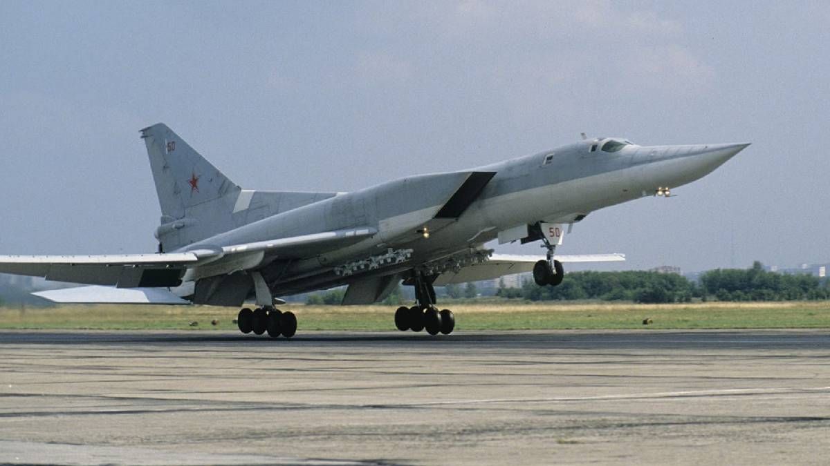 Украина уничтожила вражеский Ту-22М3 Украина уничтожила вражеский Ту-22М3