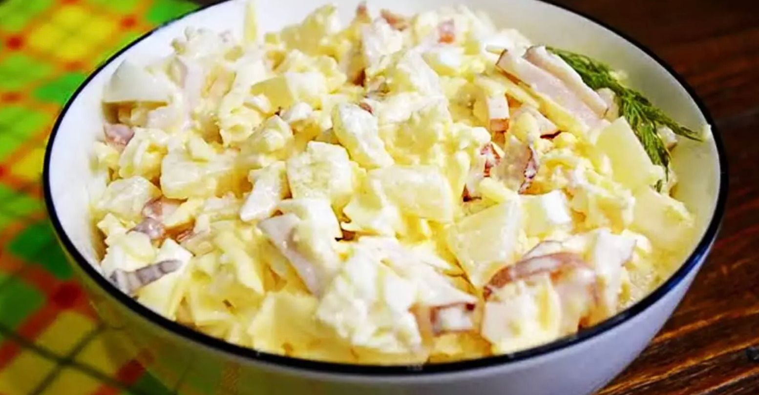 Вкусный салат для удачного завтрака Вкусный салат для удачного завтрака