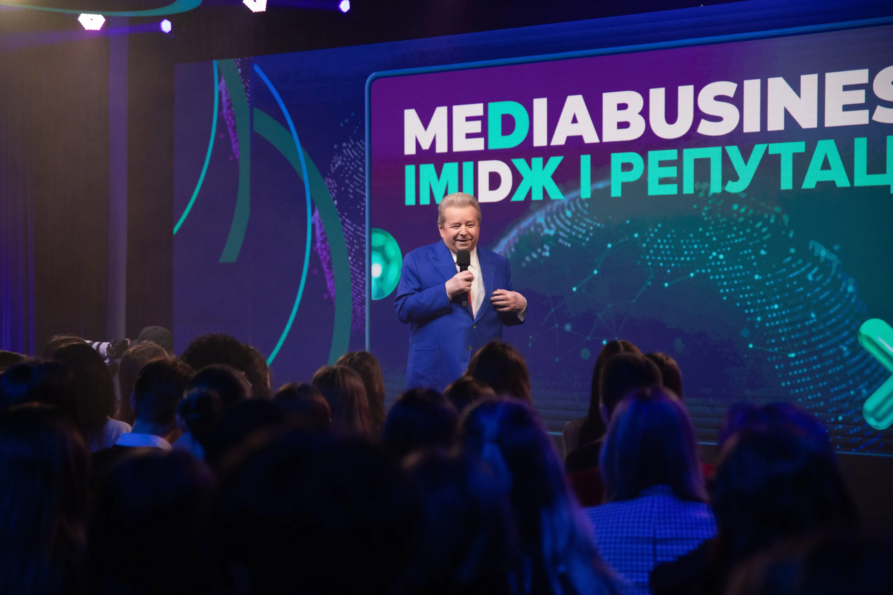 Поплавський