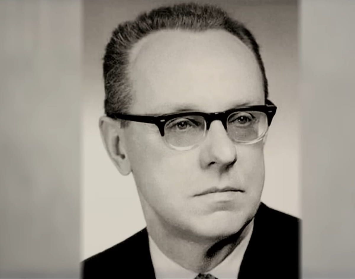 Юрий Шевелев Юрий Шевелев